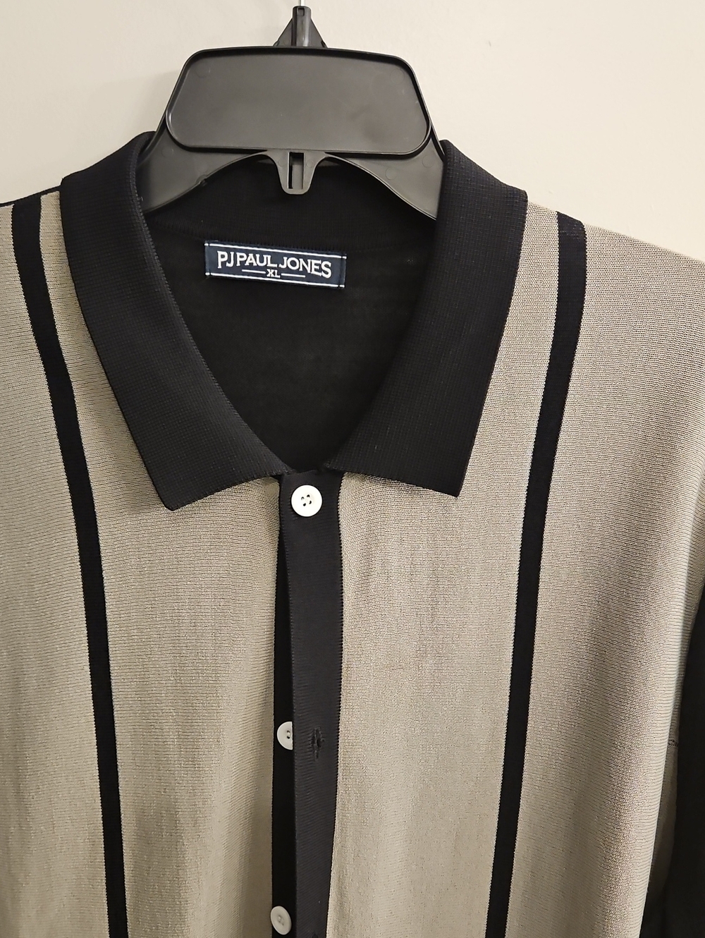 PJ Paul Jones Men's Beige and Black Knit Polo
